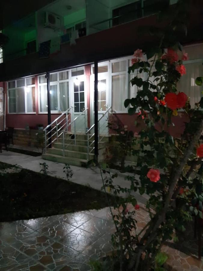 Selina Hotel กุเซลชามิล ภายนอก รูปภาพ