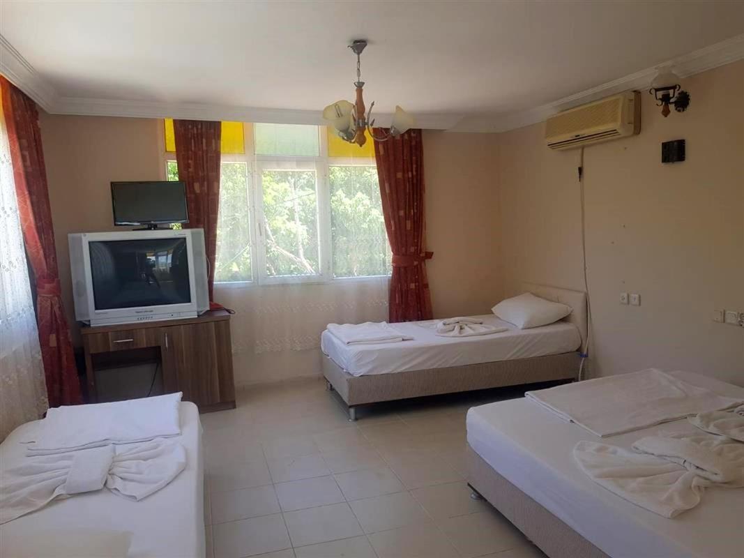 Selina Hotel กุเซลชามิล ภายนอก รูปภาพ