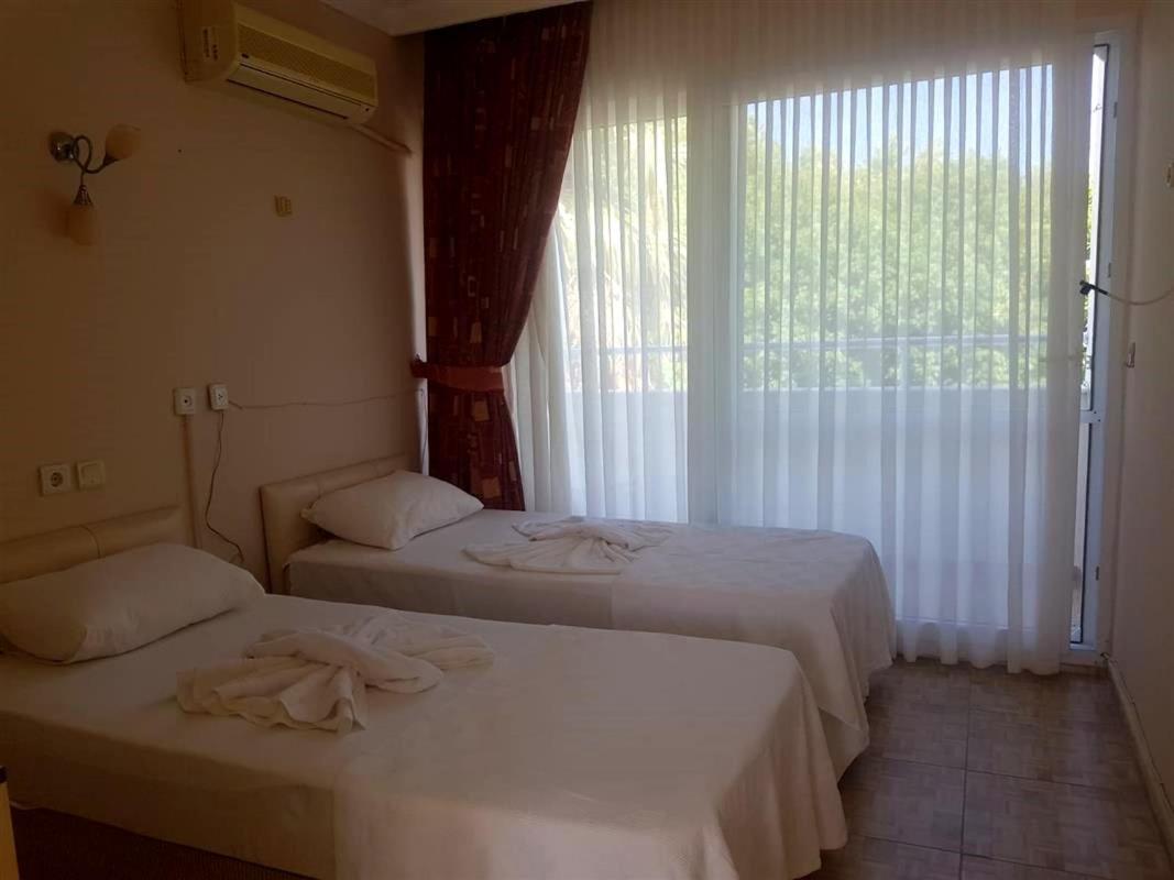 Selina Hotel กุเซลชามิล ภายนอก รูปภาพ