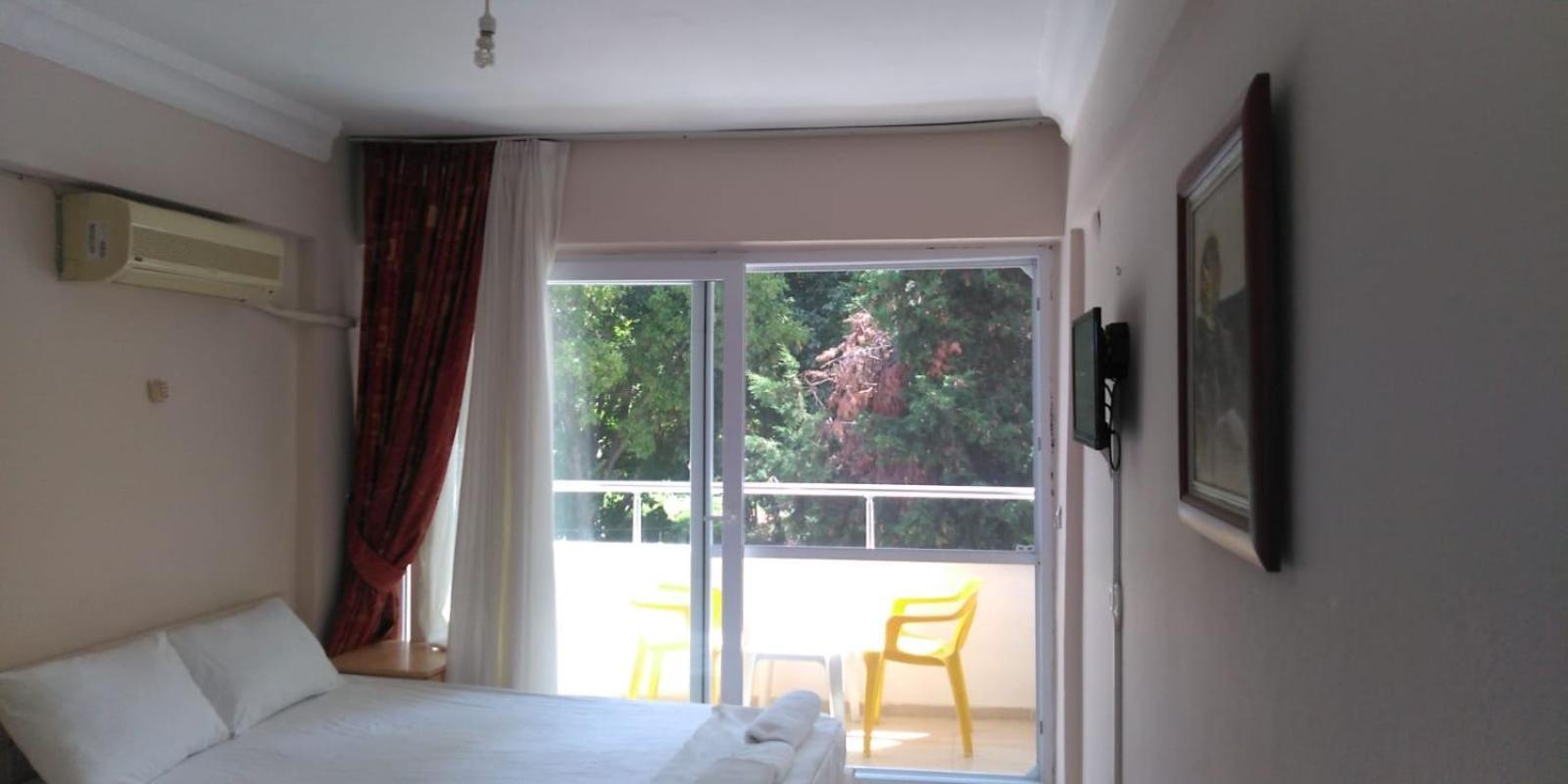 Selina Hotel กุเซลชามิล ภายนอก รูปภาพ