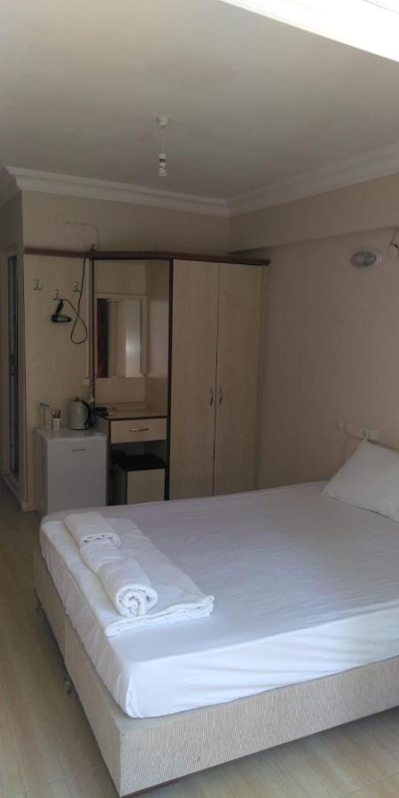 Selina Hotel กุเซลชามิล ภายนอก รูปภาพ