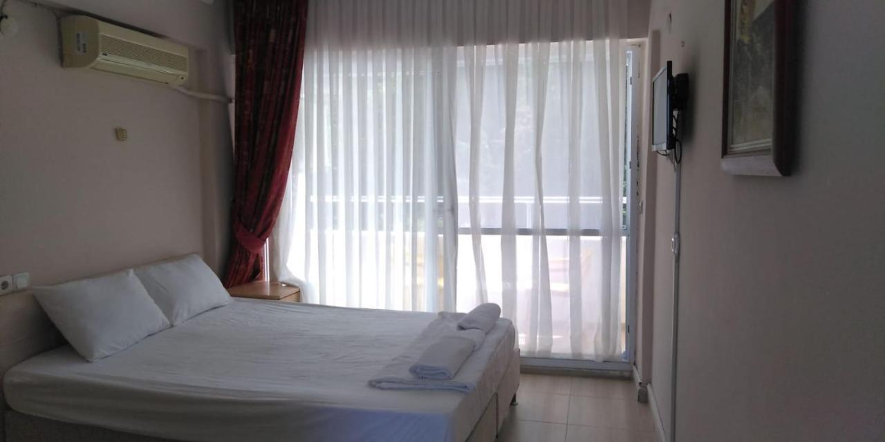 Selina Hotel กุเซลชามิล ภายนอก รูปภาพ
