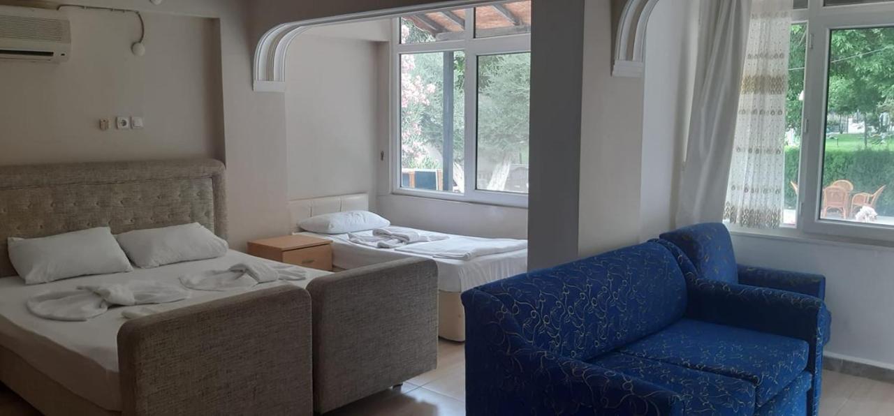 Selina Hotel กุเซลชามิล ภายนอก รูปภาพ