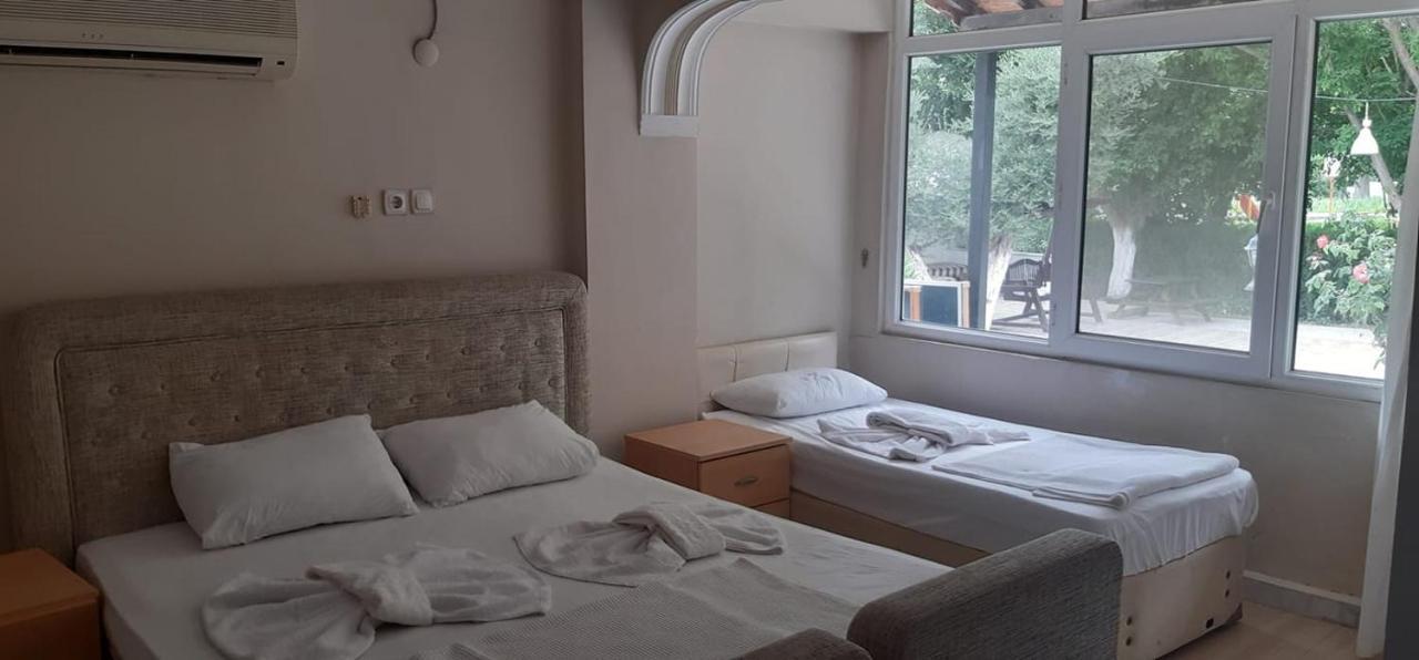 Selina Hotel กุเซลชามิล ภายนอก รูปภาพ