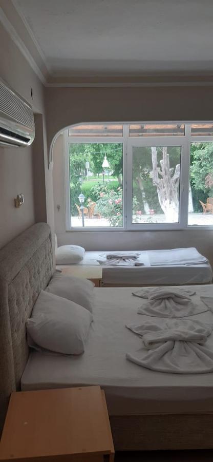 Selina Hotel กุเซลชามิล ภายนอก รูปภาพ